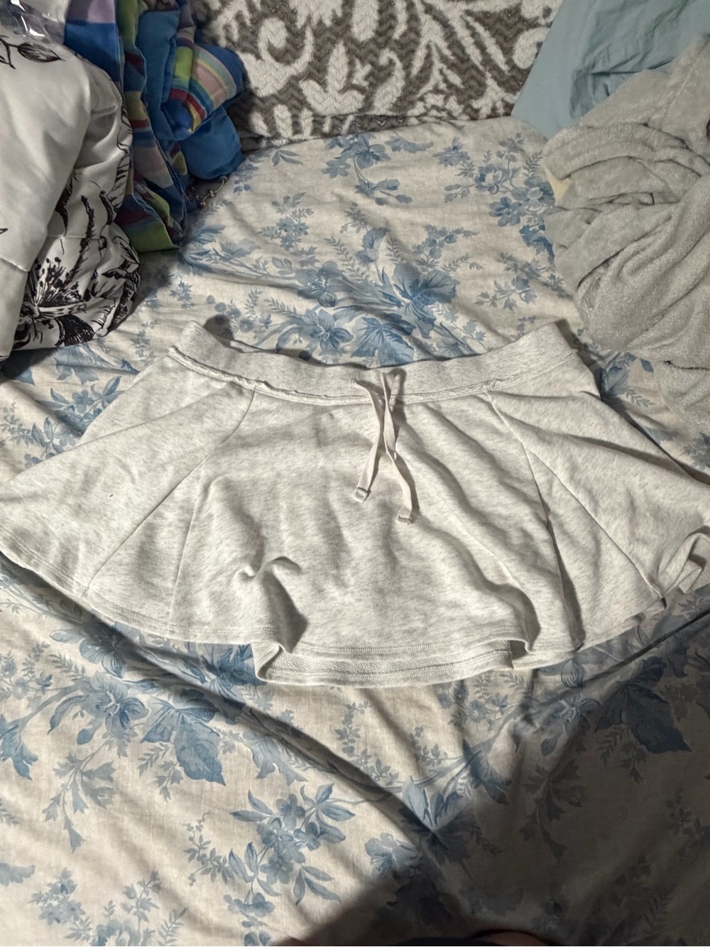 PINK Victoria's Secret Ivy / Heather Grey Mini Skirt